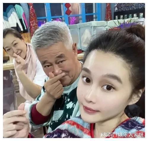 娱乐圈吃瓜走向,揭秘最新“瓜田”动向