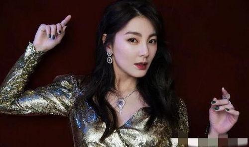 娱乐吃瓜孙怡视频播放,视频曝光，揭秘娱乐圈那些事儿