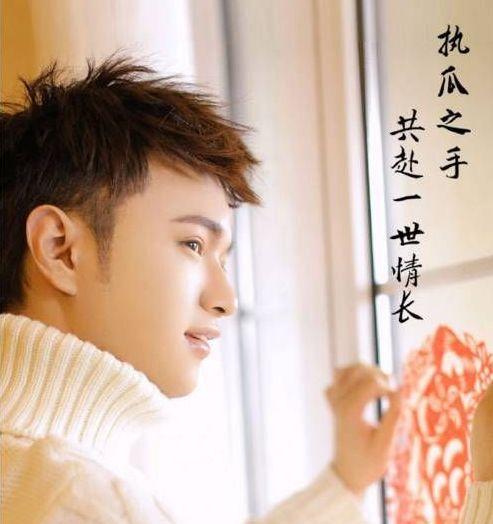 娱乐吃瓜酱俩人一起将就,俩人携手共度甜蜜时光